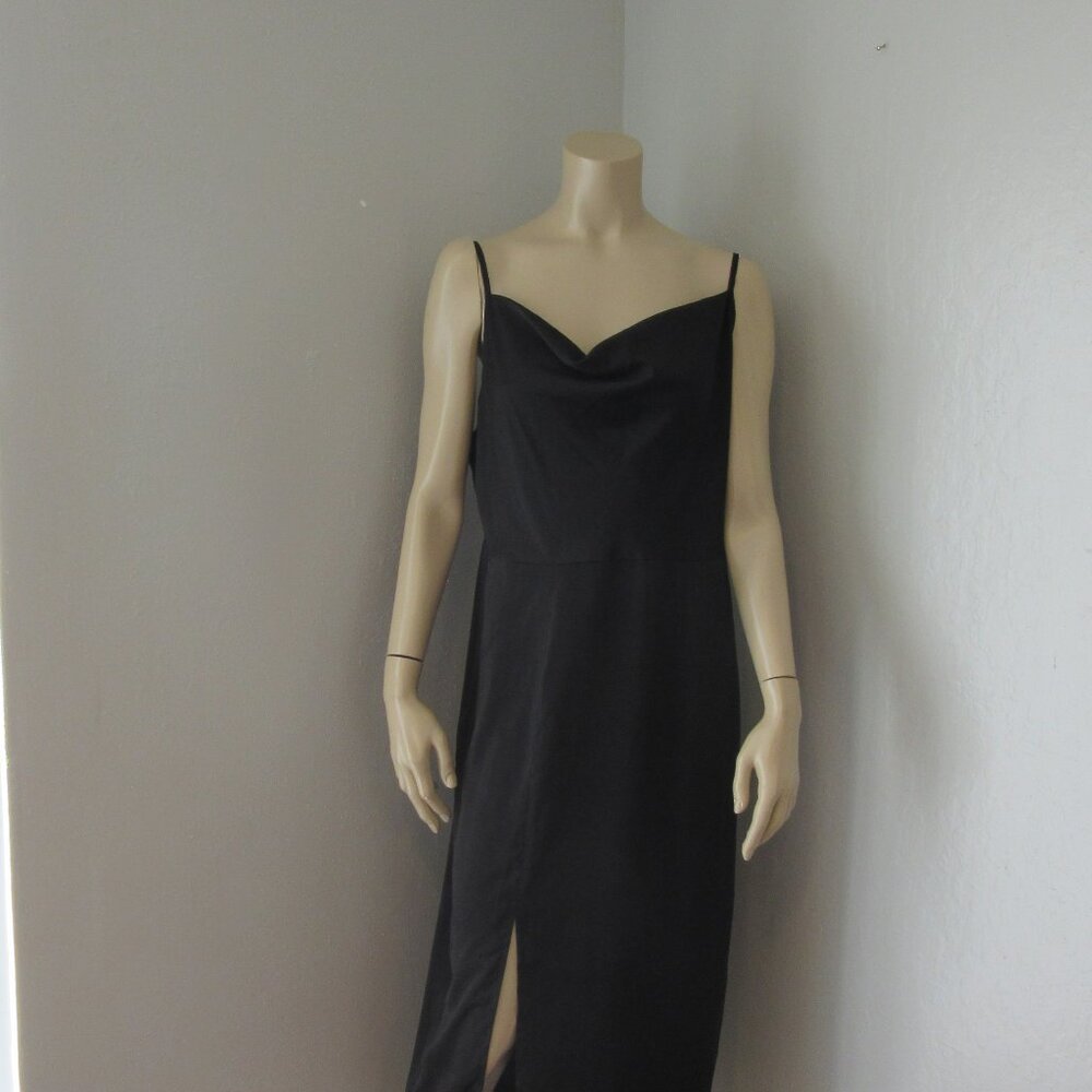 Nasty Gal Black Spaghetti Straps Sleeveless 12 Midi Front Slit Dress